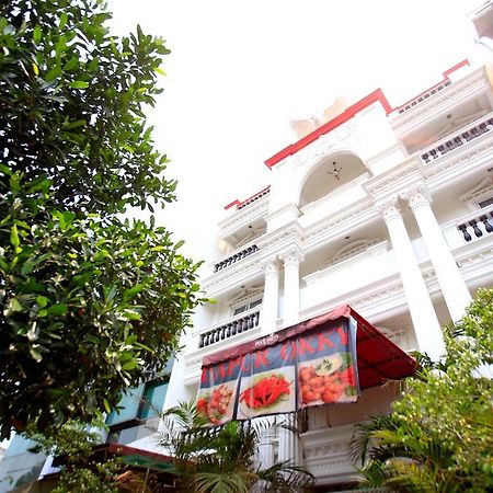 Reddoorz Plus @ Guntur Raya Setiabudi Jakarta Exterior photo