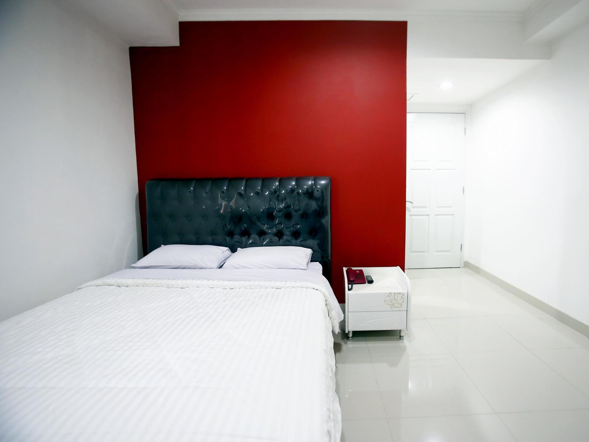 Reddoorz Plus @ Guntur Raya Setiabudi Jakarta Exterior photo