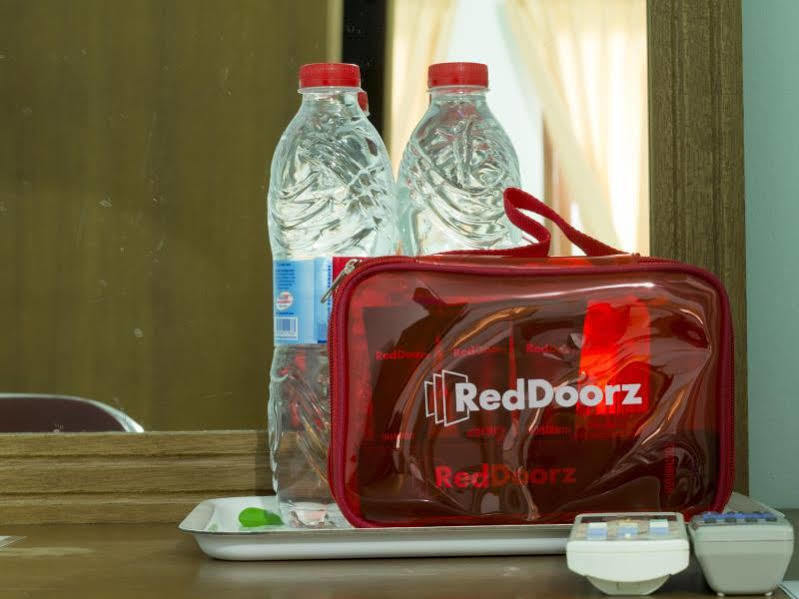 Reddoorz Plus @ Guntur Raya Setiabudi Jakarta Exterior photo